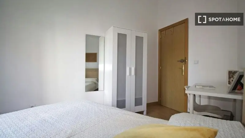 Apartamento 6 Dormitorios 2 Baños Madrid Alquiler Spotahome