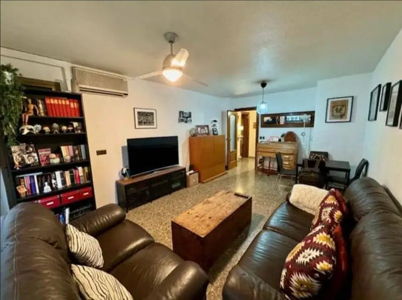 Piso en venta Murcia centro: 4 dormitorios, garaje y trastero