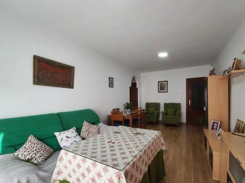Venta Piso con Terraza en Ayuntamiento Fuente Vaqueros