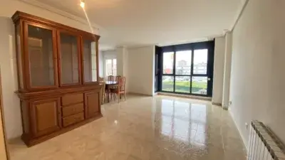 Piso en venta en Avenida de Francisco Aguirre