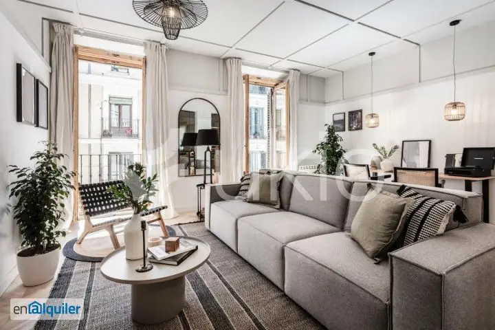 Alquiler Piso Amueblado Malasaña 4 Dormitorios 3 Baños