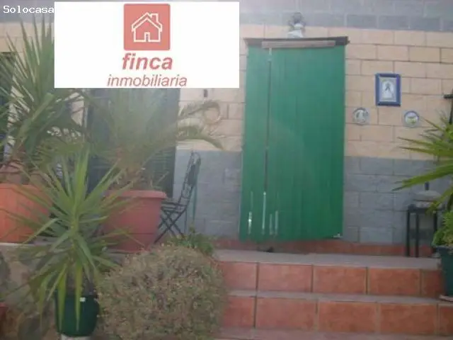 Chalet en Montijo Cerro de la Centinela 4 Dormitorios Jardin