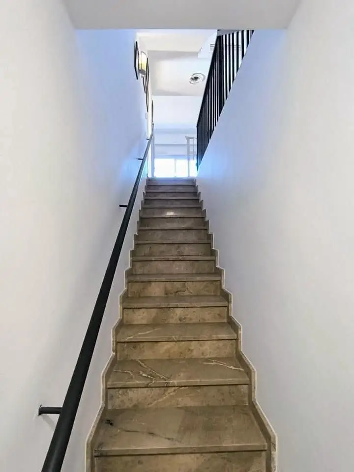 Chalet en Venta en Bétera Valencia con Jardín Piscina y 5 Dormitorios