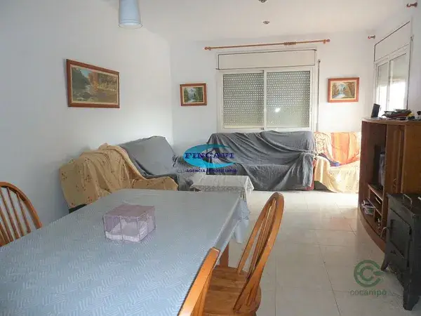 Torre 4 Dormitorios con Zona Comercial en Santa Eulalia de Roncana