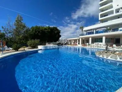Apartamento Estudio en Playa Paraiso Complejo con Piscina Cerca del Mar