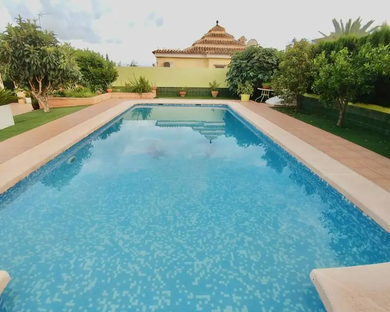 Villa 4 Dormitorios en Venta Ciudad Quesada
