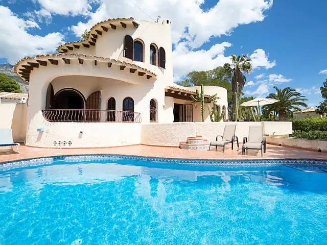 Casa Villa 2 Dormitorios Alquiler Altea Espa	
 a
