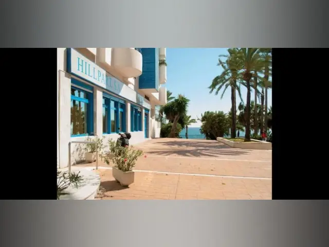 Oficina en venta Marbella primera linea de playa