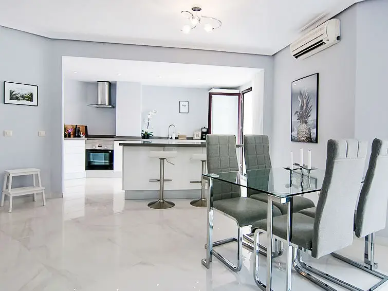 Apartamento 2 Dormitorios Alquiler Marbella