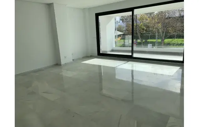 Alquiler Apartamento 3 Dormitorios 170m2 Dos Hermanas