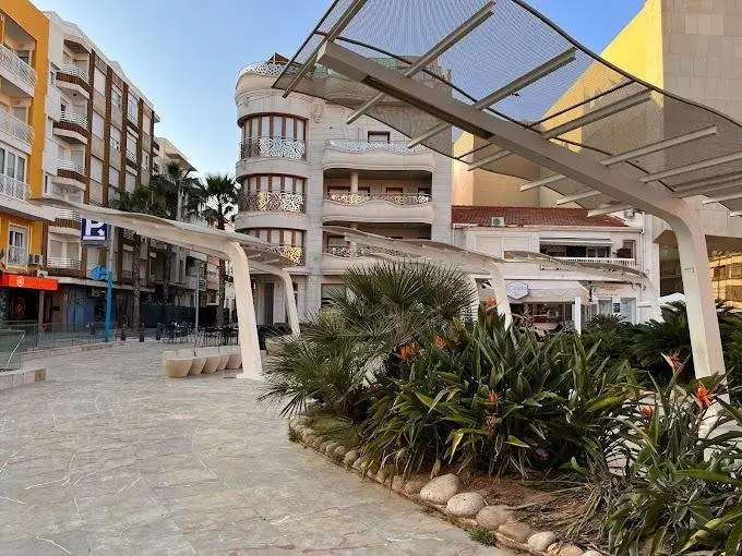 Piso 3 Dormitorios Torrevieja Reformado Lujo