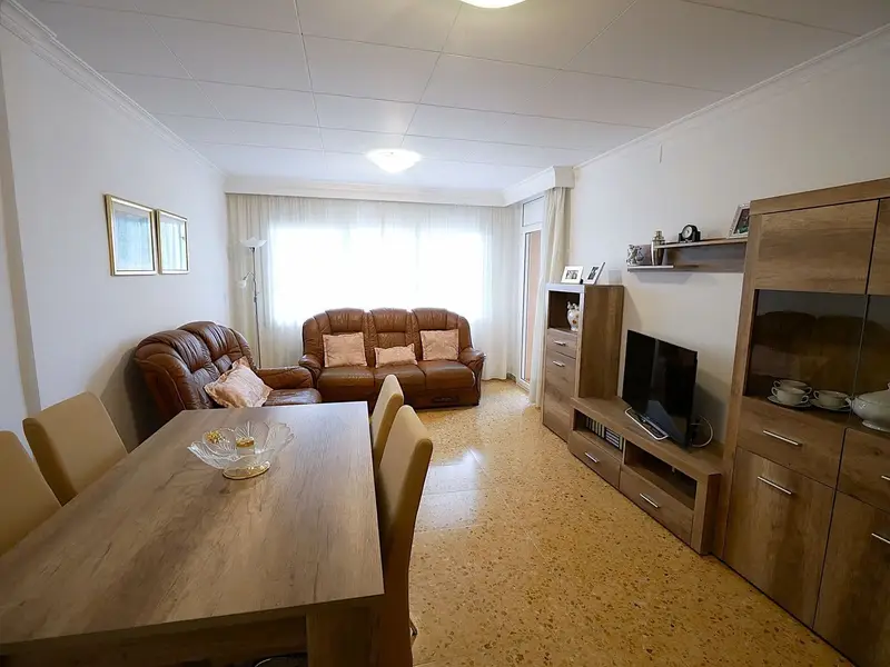 Apartamento en Blanes cerca de la playa 3 habitaciones 2 baños