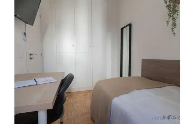 Habitación de 140 m² en alquiler Madrid