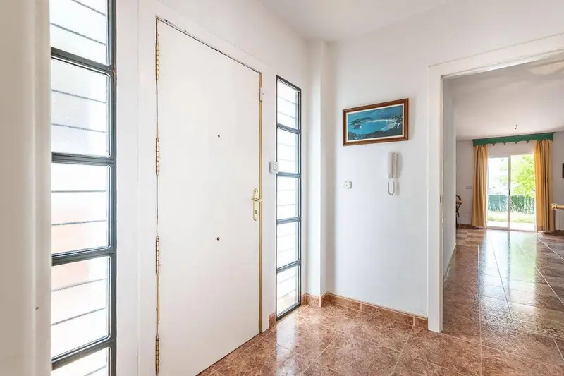 Chalet en venta en Albolote Gran oportunidad para familias