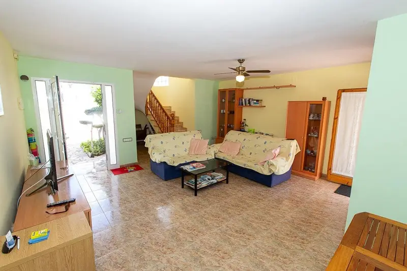 Adosado en venta en Alcanar Tarragona con jardin y garaje