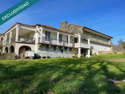 Casa Senorial Gallega 610m2 con 12267m2 de Terreno Edificable
