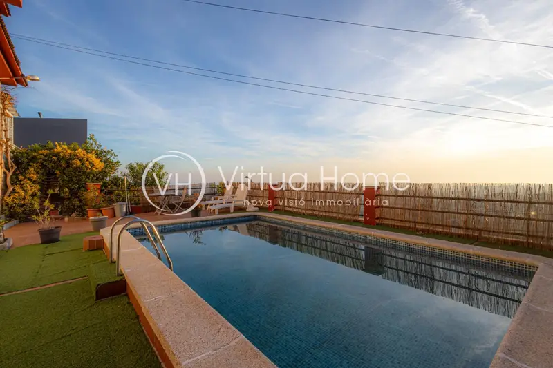 Venta Chalet con Patio en Pinemar Pineda de Mar