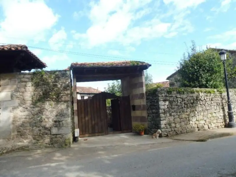 venta Chalet en Cos, Cantabria (49212056004.511103)- Globaliza