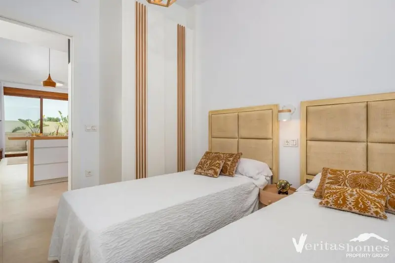 Villa en Vera Playa con Piscina Privada y Sótano