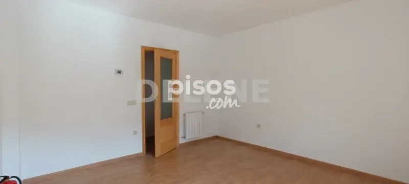 Piso en Planta Baja en Hellin con Patio y Garaje