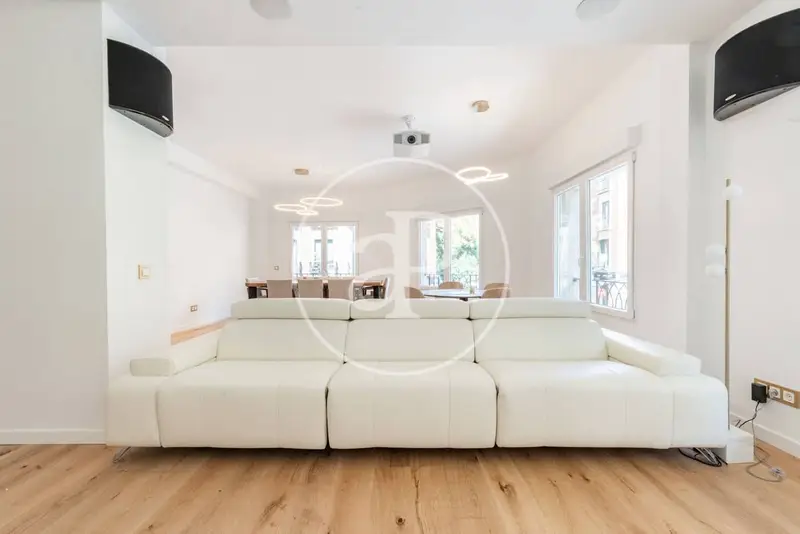 Apartamento en venta en Chamberí Madrid 246m2 4 dormitorios 2 baños
