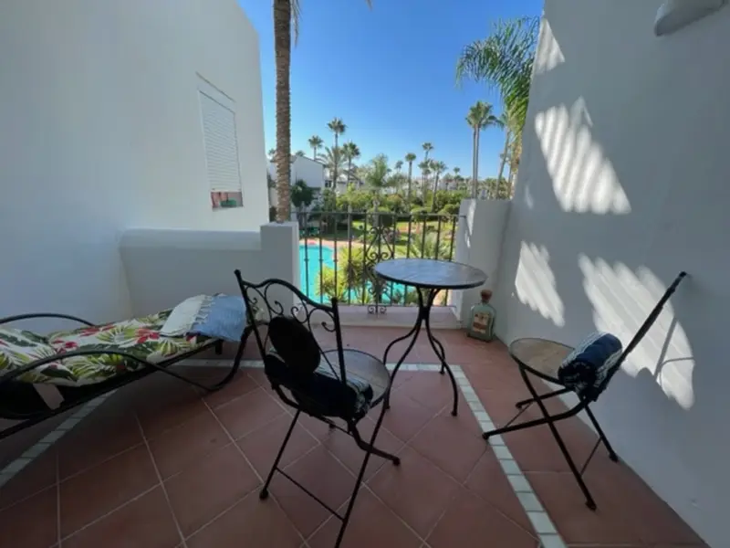 Apartamento 2 Dormitorios Costa Estepona Alquiler
