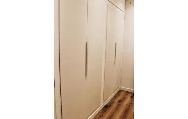 Apartamento 3 Dormitorios Barcelona Estudiantes Trabajadores