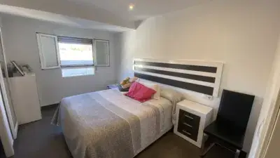 Piso Reformado en Silla 2 Dormitorios 61m2