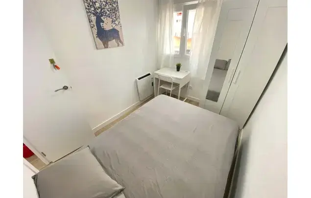 Habitacion Amueblada 80m2 Madrid Wifi Baño Cocina