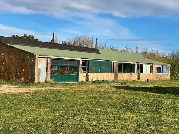 Cabanes - Granja Escuela o Turismo Rural - 18000m2