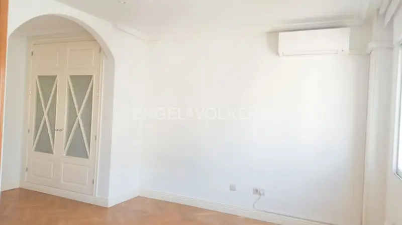 Apartamento en alquiler Madrid 3 dormitorios 2 baños