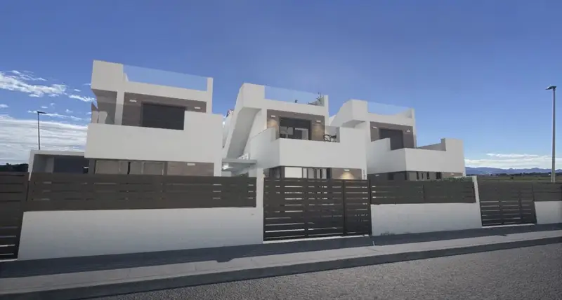 Chalet en Venta Los Alcázares Murcia Moderna 3 Dormitorios Piscina Privada