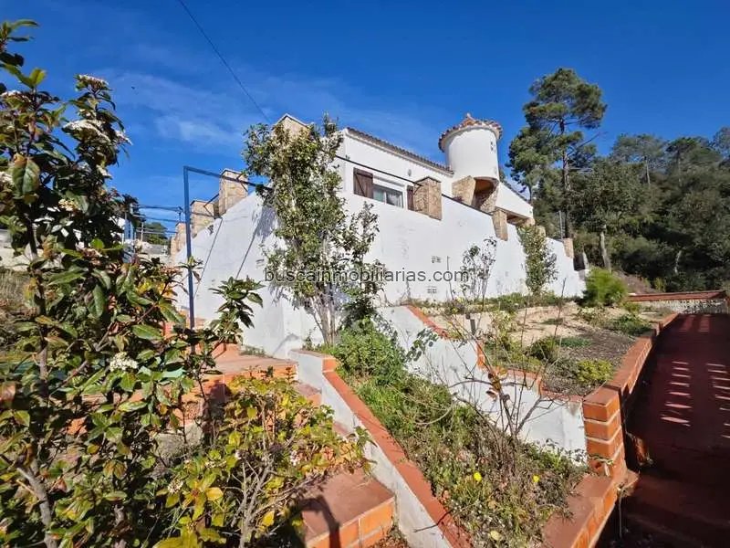 Casa en Montlloret con jardín y barbacoa