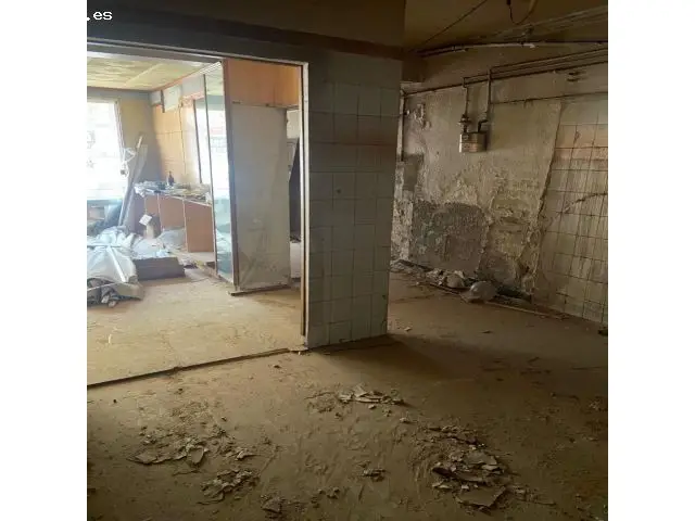 Local Comercial en Montcada 89m2 Almacén