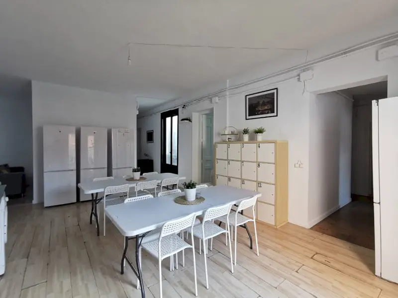 Habitacion con balcon en Madrid centro ideal estudiantes trabajadores