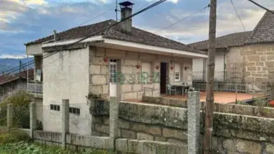 Casa Rustica en Venta en Campanillas cerca de Ourense