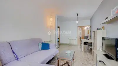 Piso en Venta Santa Eulalia 3 Dormitorios Balcon Luminoso