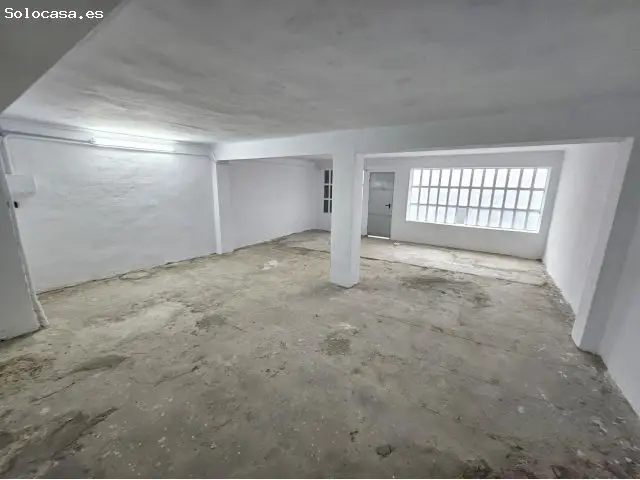 Local en Alquiler 150m2 cerca Av Capuchinos y Plaza M Agustina
