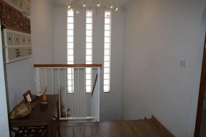 Villa de 4 Dormitorios en Murcia con Aire Acondicionado y Jardín