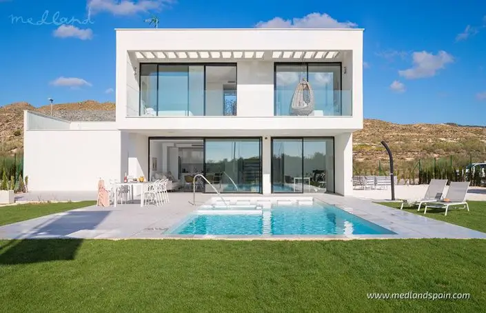 Villa 3 Dormitorios en Complejo de Golf Murcia