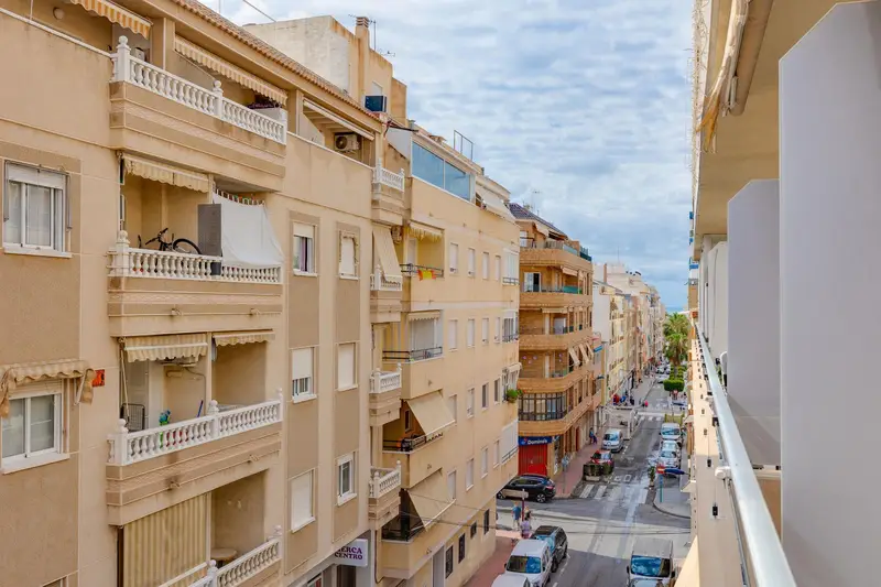 Piso en venta Torrevieja cerca del mar 3 dormitorios 2 baños