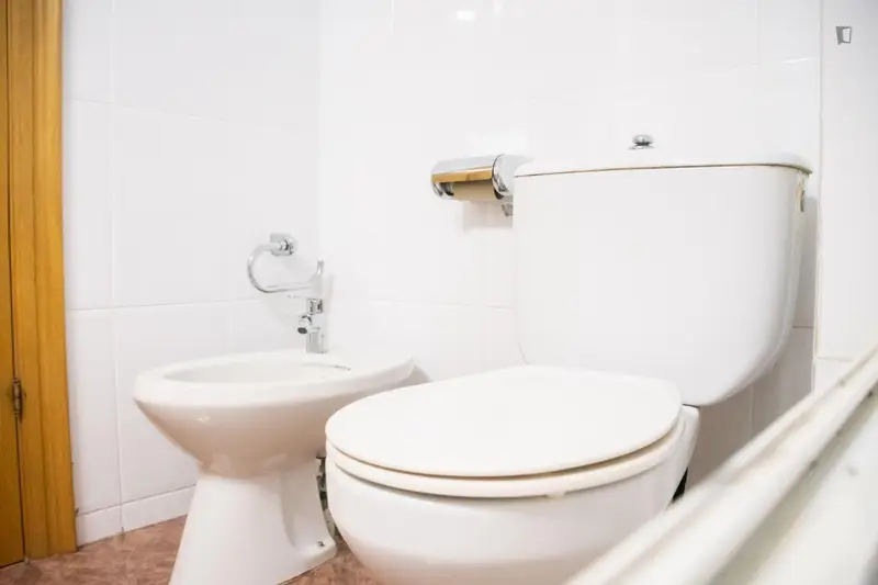 Habitaci
ón Doble en Piso Compartido para Estudiantes y Trabajadores
