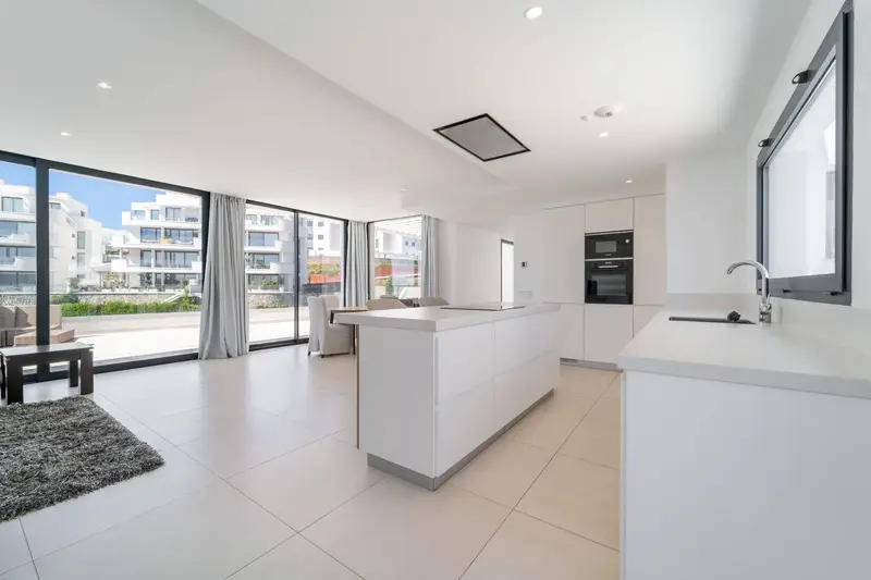 Piso de 3 Dormitorios en venta Fuengirola, España
