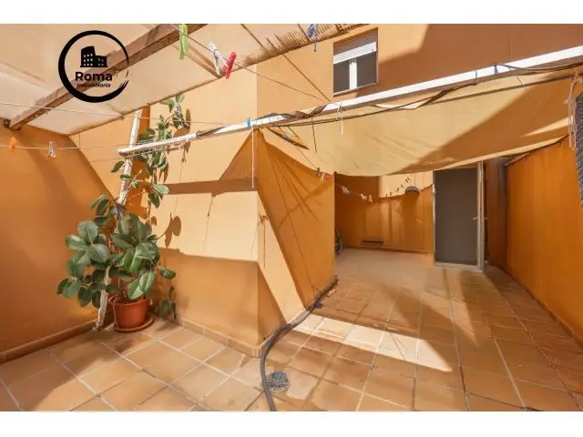 Piso en venta en La Chana Granada terraza 28m2