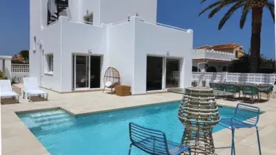 Chalet en venta en Barranquets