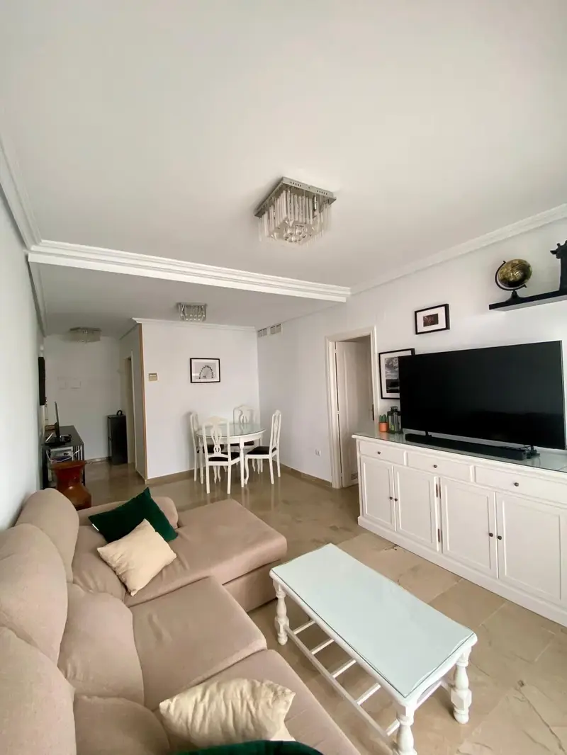 Apartamento en venta Estepona 1 Dormitorio Vistas al Mar
