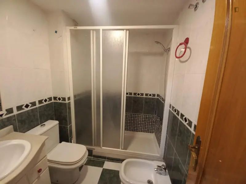 Piso 2 Habitaciones Estudiantes