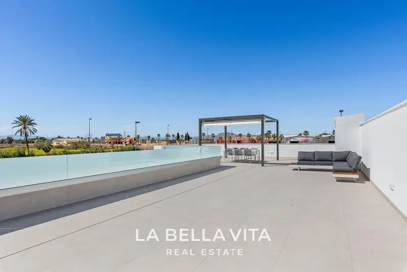 Villa de Lujo en Los Alcázares con Piscina Privada