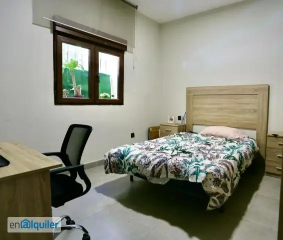 Alquiler Piso Estudiantes Centro Granada Reformado