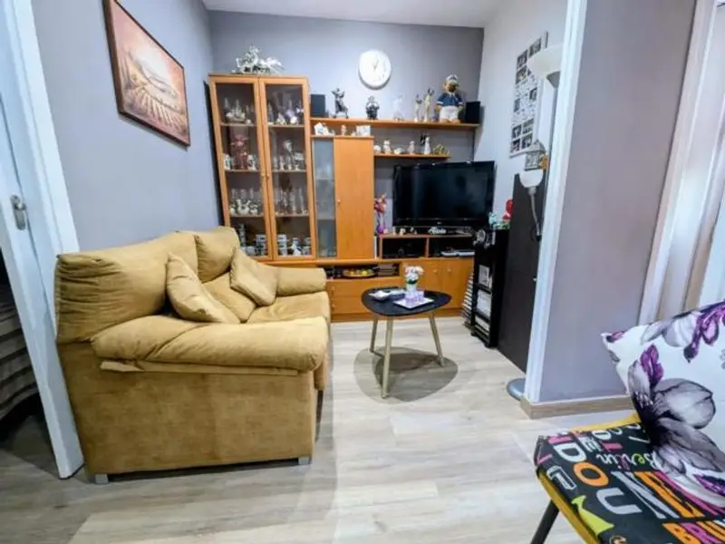 venta Piso en El Poble Sec, Barcelona (49173550363.525021)- Globaliza